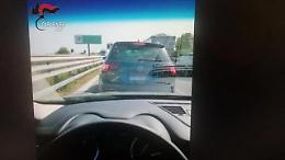 Audio - Dentro la macchina di Messina Denaro con la foto scattata da lui: «Sono fermo per sta commemorazione della m...»