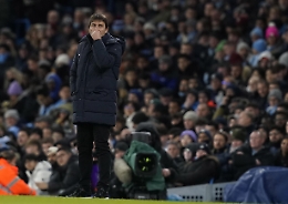 Tottenham: "Qualche giorno di riposo in Italia per Conte"