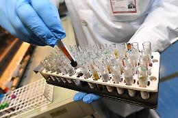 I laboratori d'analisi e il budget ridotto, ma Schifani "blinda" l'assessore Volo