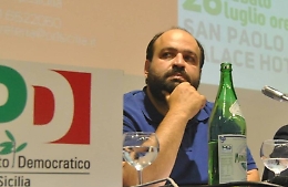 Nel Pd siciliano è l'ora della battaglia: «Serve subito un congresso»