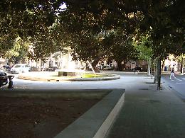Catania: piazza S. M. di Gesù ripulita grazie a Ficarra e Picone