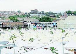 Catania, la fiera dei morti nel parcheggio Fontanarossa