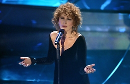 Fiorella Mannoia, dopo Sanremo c'è il tour "Sinfonica"