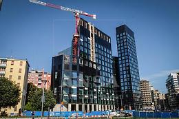 Crescita lenta per l'Italia, l'Ue vede il deficit al 3%