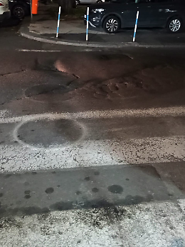 Pedoni a rischio: strisce pedonali scomparse all'incrocio tra Piazza Lanza e via Salvatore Paola a Catania