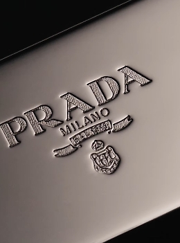 Prada farà produrre in India duemila kolhapuri chappals