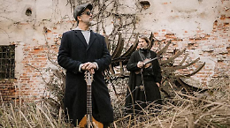 Il dominio della luce: Angelini e D'Erasmo accendono storie e suoni