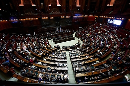 Manovra, salta anche la norma sui lavoratori sottopagati