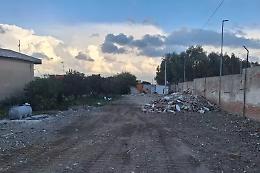 Quasi libera la baraccopoli di via Quinto Ennio: famiglie trasferite e ultime demolizioni entro l'anno