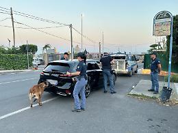 Blitz interforze a Santa Maria di Licodia: 111 persone identificate e controlli contro l'abusivismo e le infrazioni stradali