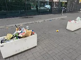 Degrado nel cuore di Catania: corso Sicilia tra rifiuti, incuria e controlli insufficienti
