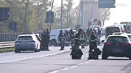 Scontro tra auto sulla tangenziale sud di Bergamo, due morti
