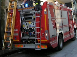 Misterbianco: capannone in fiamme, si sospetta la matrice dolosa