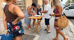 Trapani insorge per l'acqua: 1.150 firme e una lunga diffida al comune