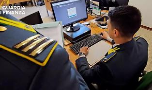 Imprenditore di Adrano era la mente di una maxi frode sul gasolio: cinque indagati e sequestri per 235.000 euro