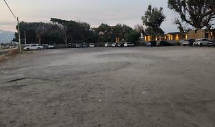 Nuovo parcheggio gratuito alla Plaia di Catania: 200 posti con "l'aiuto" dei privati. &laquo;Segnalate i parcheggiatori abusivi&raquo;
