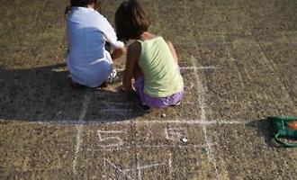 Bambino down fuori dal grest e viene accolto in un altro centro