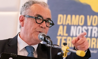 Esce dalla porta ma rientra (due volte) dalla finestra: l'ex deputato FdI Catania nominato da Schifani subcommissario per i rifiuti