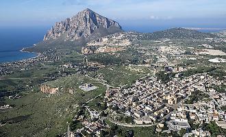 Custonaci premiata da Legambiente e Touring Club Italiano