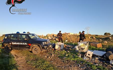 Abbandono rifiuti a Marsala: i Carabinieri Cites denunciano un 54enne e sequestrano il furgone