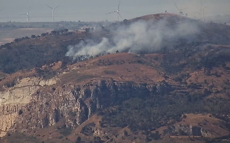 Incendio appiccato in tre punti e Montagna grande va in fumo