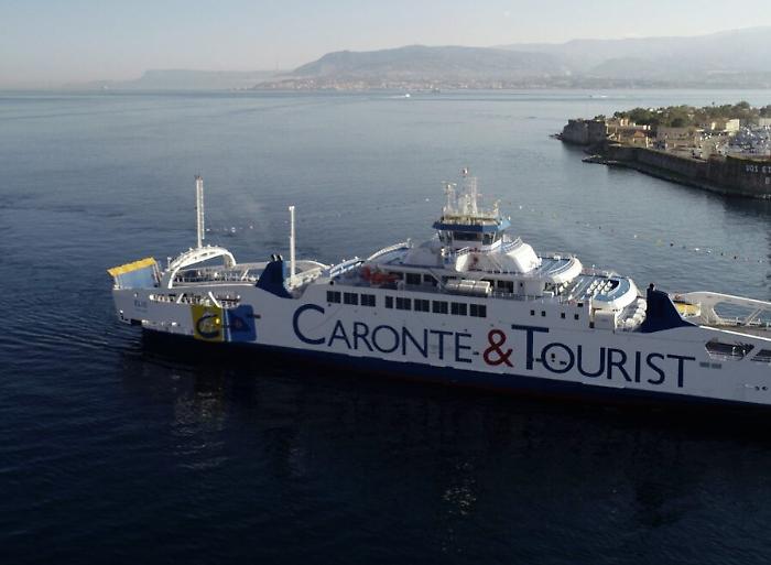 Suspended connections with the smaller Sicilian islands: Caronte&Tourist announces possible layoffs