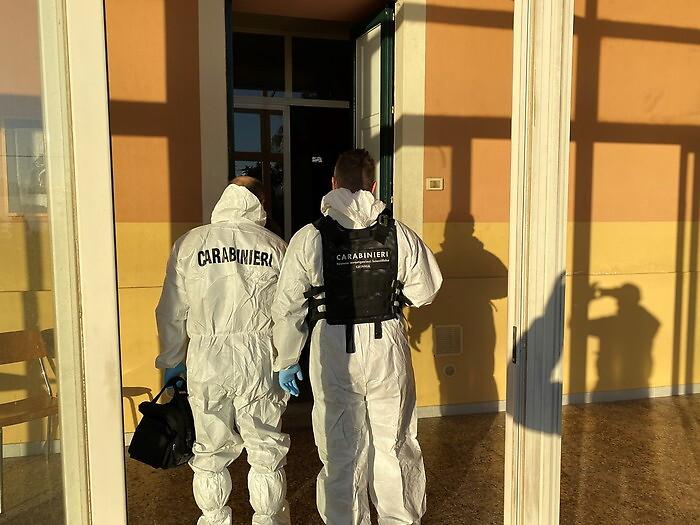 Riposto, prete muore tra le fiamme in incendio doloso centro recupero da droga