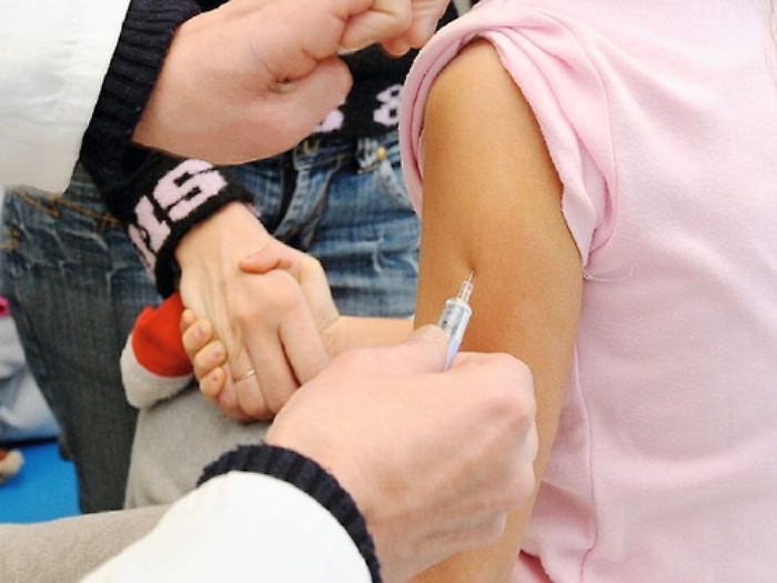 Vaccinazioni obbigatorie: operativi 50 ambulatori a Catania e provincia