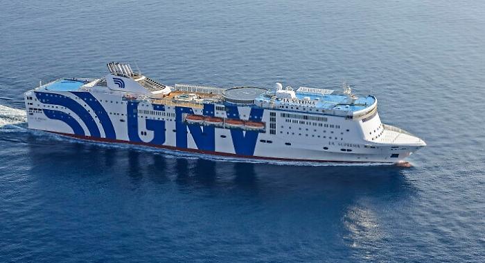 traghetto gnv