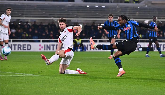 Lookman risponde a Ricci, Atalanta-Milan finisce 1-1: i rossoneri agganciano la Roma ma perdono terreno dal Napoli