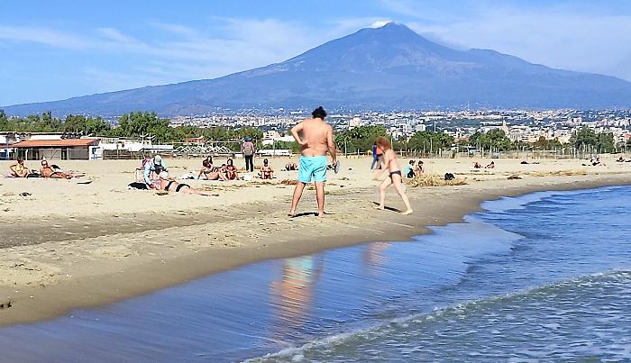 Meteo, quanto dura in Sicilia questa lunga “estate di San Martino”: le previsioni per weekend e settimana prossima