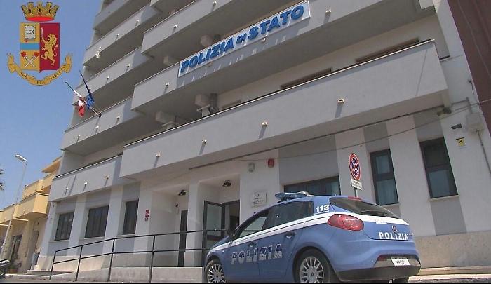 Mazara del Vallo: smantellato il minimarket della droga, in casa aveva mezzo chilo di cocaina