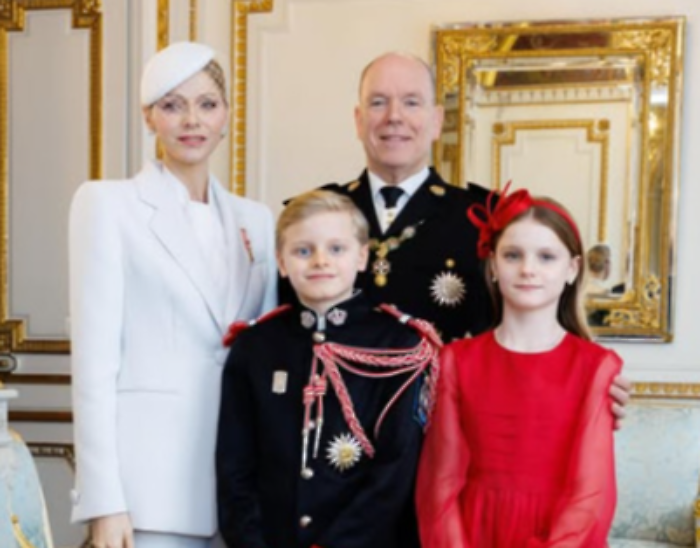 Festa nazionale per il Principato di Monaco: la commozione di Alberto e l'eleganza di Charlene