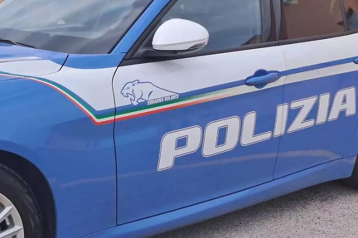 Anziana uccisa a martellate in casa a Ostia: bloccato il nipote 30enne