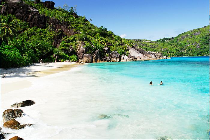 Le Feste al caldo, ma con sostanza: Maldive, Marocco e Seychelles tra immersioni, culture millenarie e resort che fanno scuola