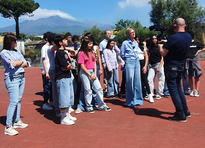 Studenti e studentesse imparano il cinema (e la fantasia): da Misterbianco ad Acireale il progetto sull&rsquo;ecologia culturale