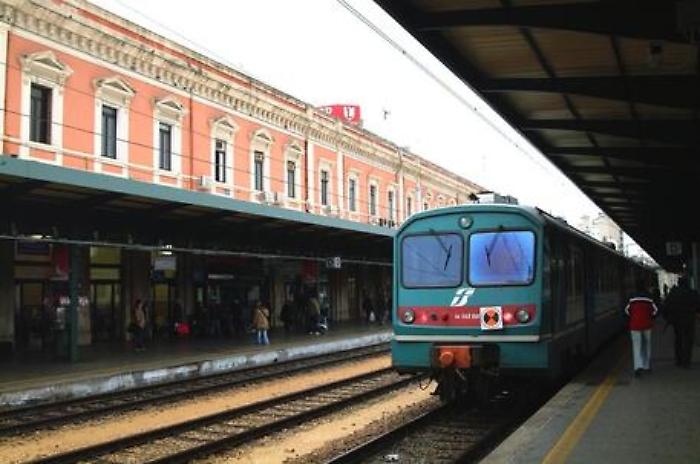 "Pendolaria 2025",  nel report di Legambiente sulla Sicilia  bocciate la linea ferroviaria Catania-Gela, interrotta dal 2011, e la Alcamo-Trapani