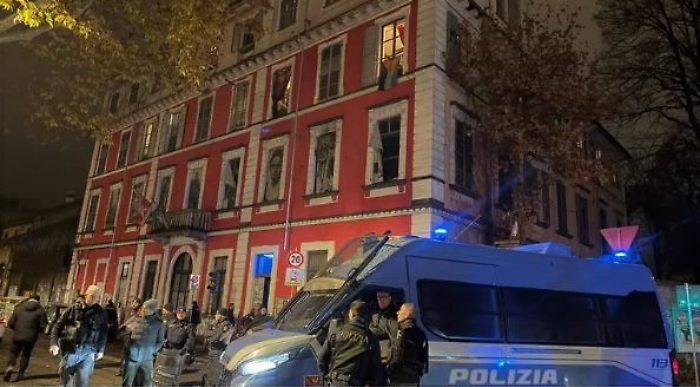 Blitz a Torino: Askatasuna perquisita, indagini sugli assalti a La Stampa