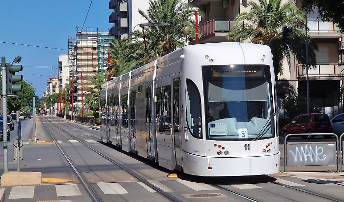 Una villa storica "mutilata" dal progetto del tram a Palermo