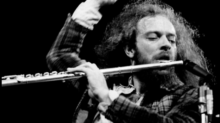 &ldquo;Cat&rsquo;s Squirrel&rdquo; al Marquee, l&rsquo;urlo del blues: addio a Mick Abrahams, la prima chitarra che accese i Jethro Tull