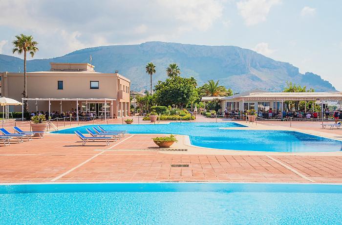 Il gruppo Alpitour acquisisce il Florio Park Hotel: nascer&agrave; un resort con un investimento di 20 milioni di euro