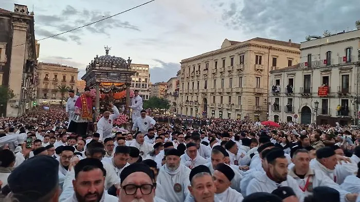 Turismo e Sant'Agata: pienone per B&B del centro, ma gli hotel in provincia restano al palo
