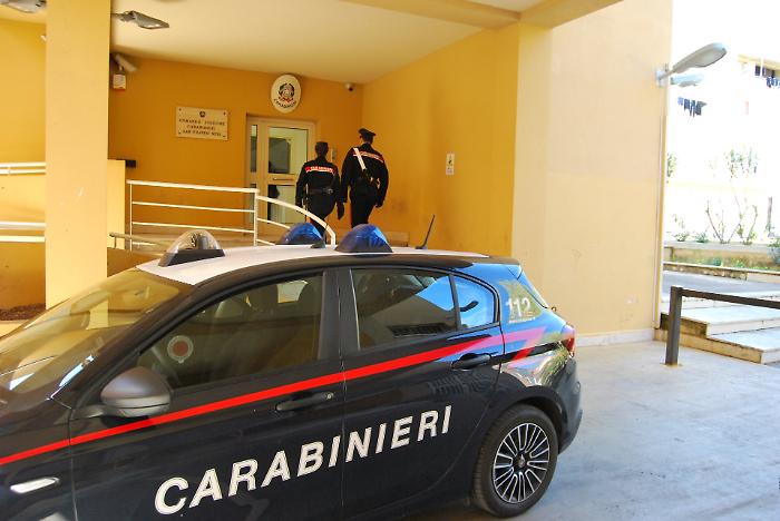 Nasconde la droga nel climatizzatore, un arresto allo Zen