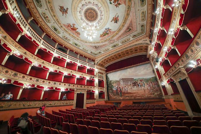 Il comizio di Salvini al Teatro Pirandello diventa un caso: e il CdA  della Fondazione si spacca