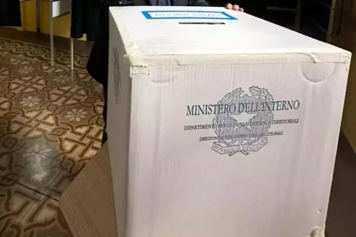 A Enna corsa a tre per la poltrona di sindaco: Crisafulli sfida il centrodestra unito, Fiammetta &egrave; la sorpresa civica