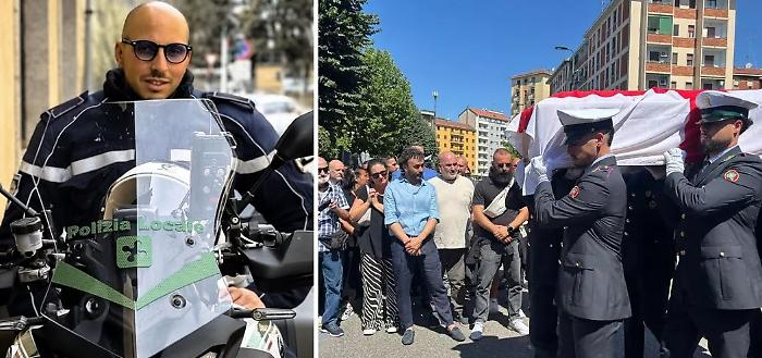 Morto dopo inseguimento, il funerale di Francesco Imprezzabile a Milano con il casco sul feretro, applausi e lutto cittadino