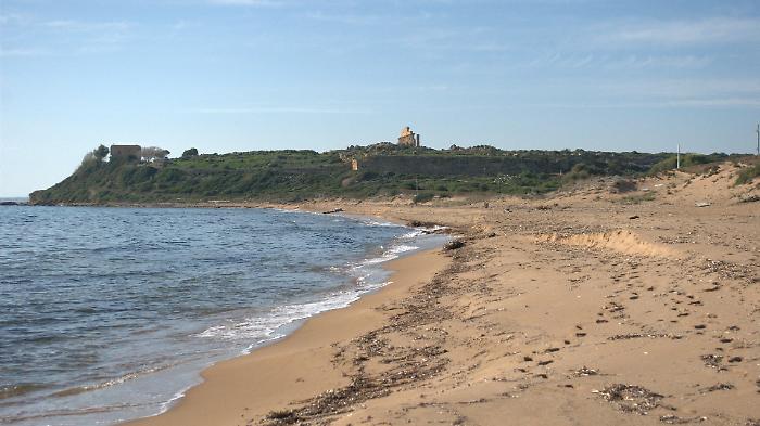 Estate di passione nelle frazioni costiere: Selinunte apre il parco, cantieri sospesi e polemiche sulle spiagge