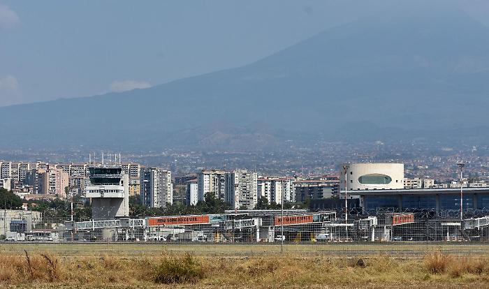 Etna, Sac risponde alle polemiche: &laquo;Al fianco dei vettori per coordinare emergenza e rispondere ai viaggiatori&raquo;