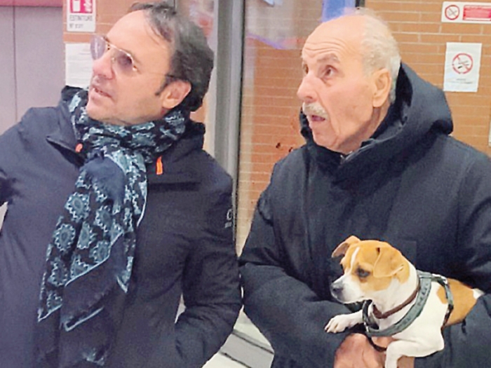 Smarrisce il portafoglio e gli rubano tutti i risparmi, si attiva la gara di solidariet&agrave; per il 78enne Nino