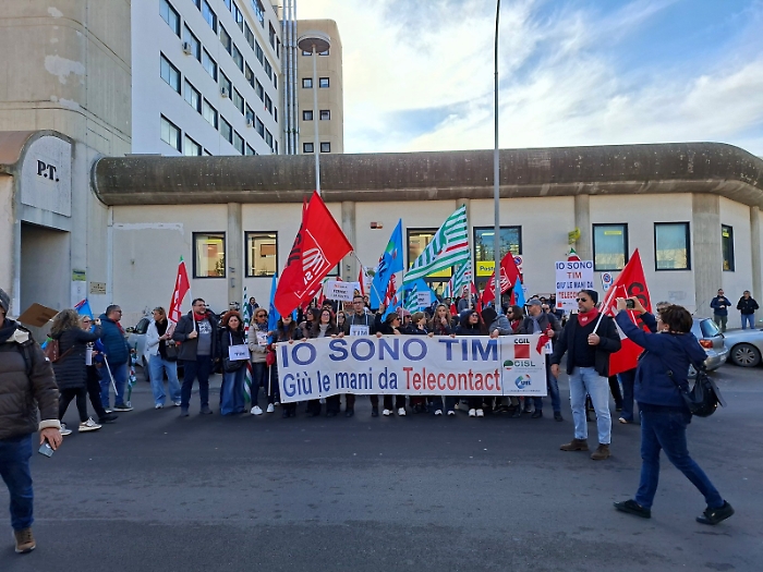 Il caso “Telecontact” a Caltanissetta, i 336 lavoratori contestano ancora la cessione